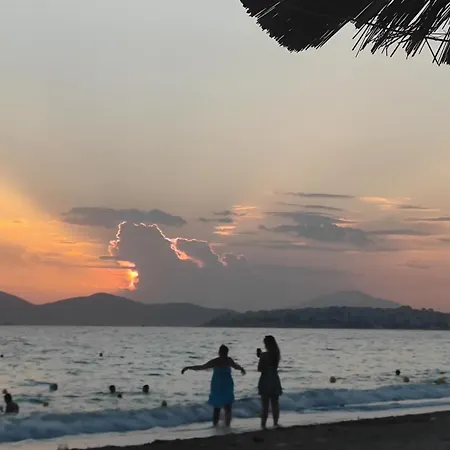 Paleo Faliro Athens Fully Equipped 2 Bedrooms 90 Sqm Big Apartment 200M To Free Beach-2